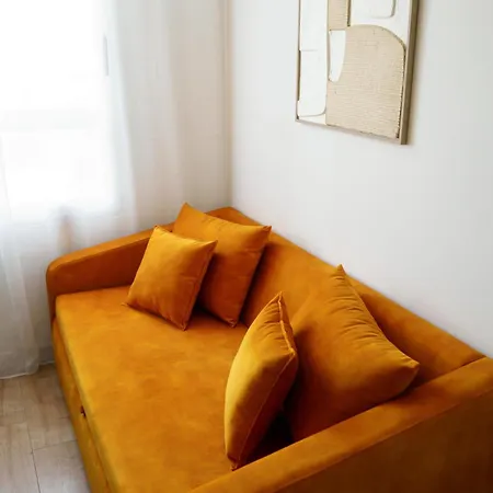 Universe By Mymoradia Apartment *